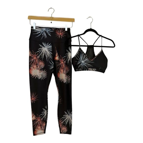 Good American Legging Sports Bra Set Sz 2=M Fireworks HR Ankle 4th of July - Picture 4 of 10